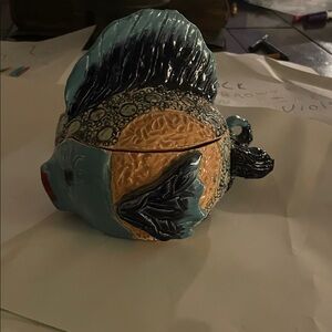 Vintage glazed ceramic pottery trinket box